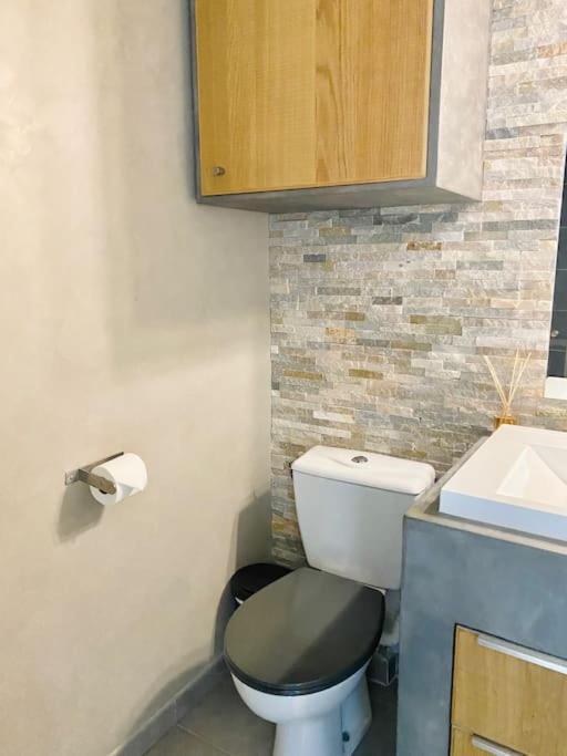 Marcenac - T2 En Residence, Clim, Parking, Terrasse Sete Bagian luar foto